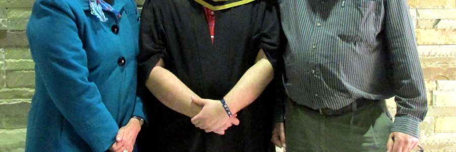 Vlnr is Wilna Kriel, Byron Kleingeld (Cum laude-student) en Louis Kriel